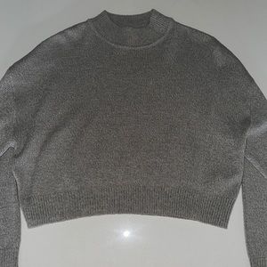 HM Heather grey turtle neck crop top, size M